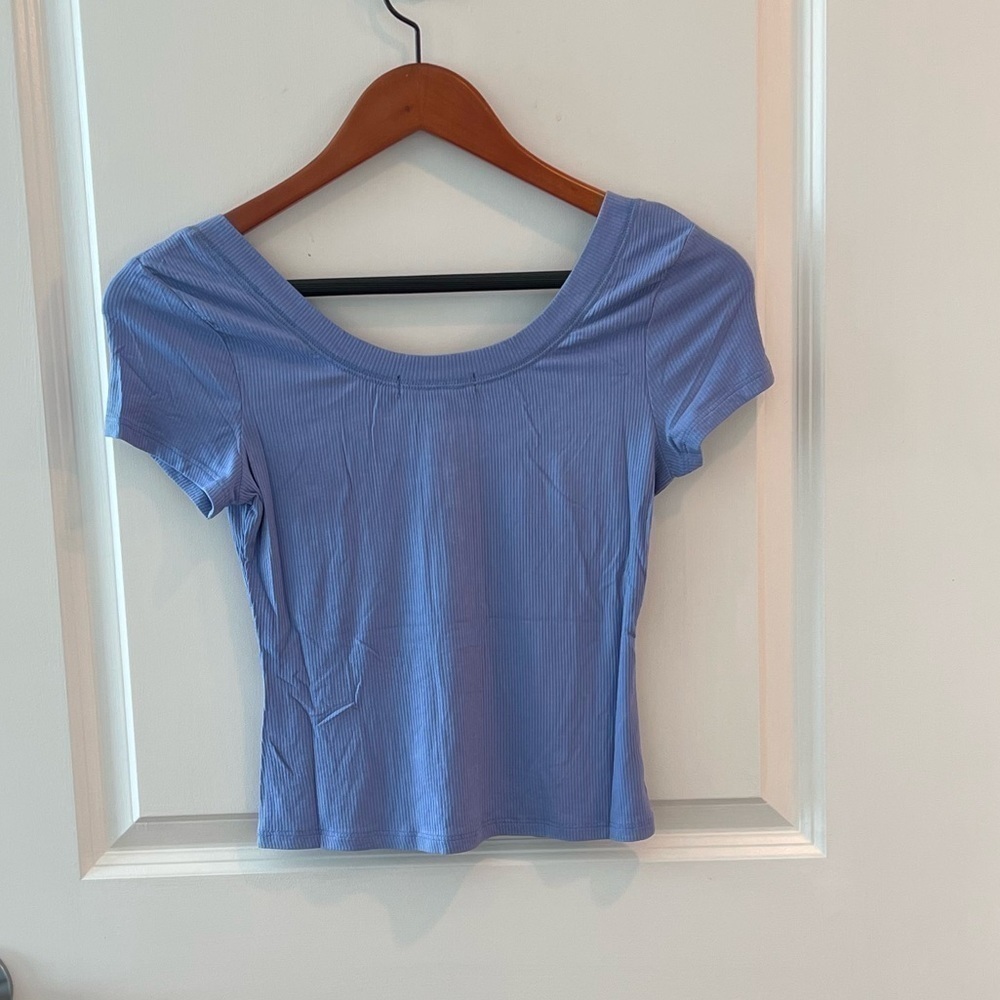 NWT Lulus Short Sleeve Ribbed Rounded Neckline Size S - Picture 5 of 10